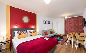 Sleepway Apartments - Orient Dream
